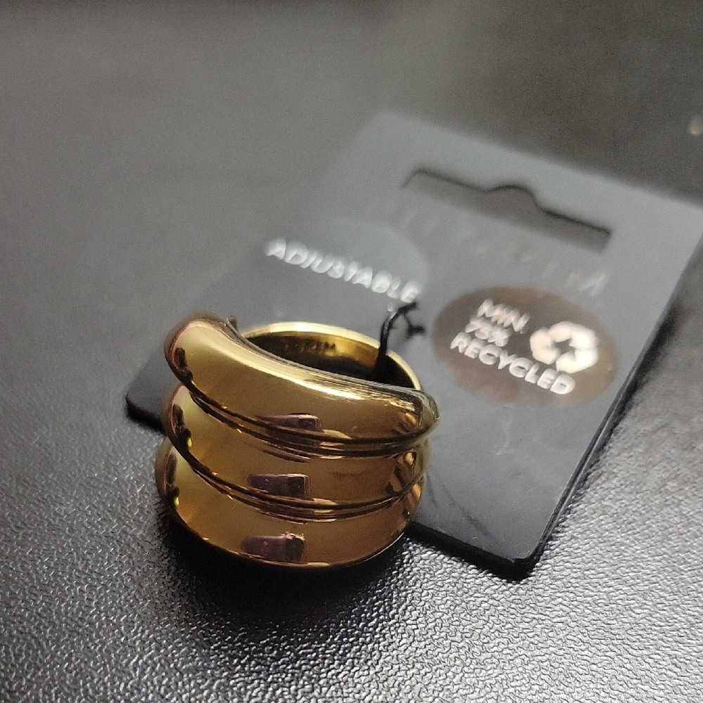 Gold Adjustable Ring